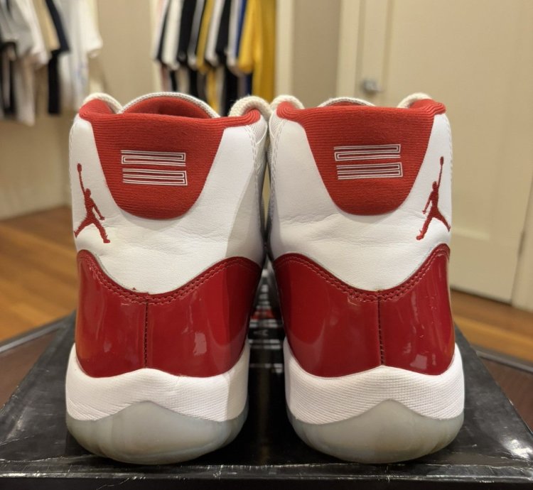 Jordan 11 Cherry Red