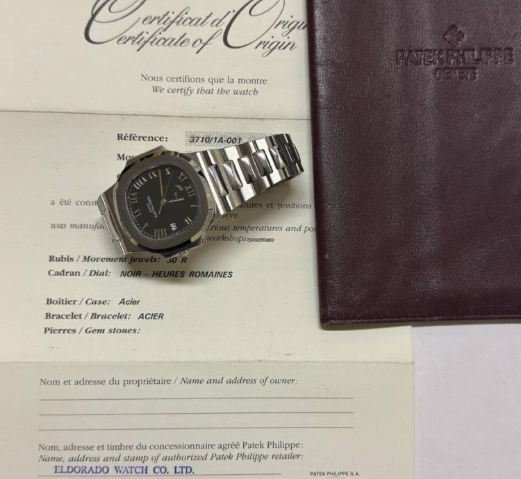 Patek Philippe Nautilus Power Reserve
