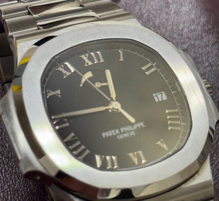 Patek Philippe Nautilus Power Reserve