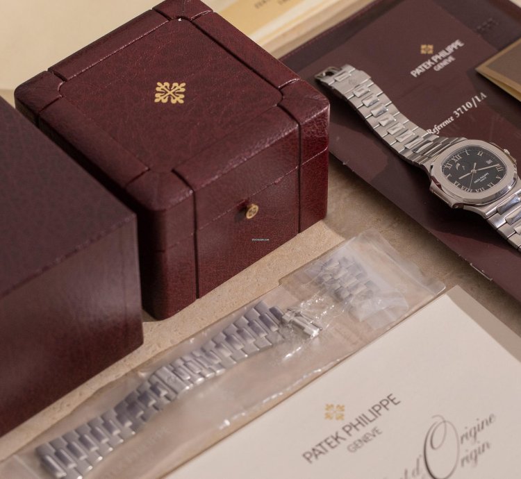 Patek Philippe Nautilus Power Reserve 3710 1a-001 Black Roman Dial