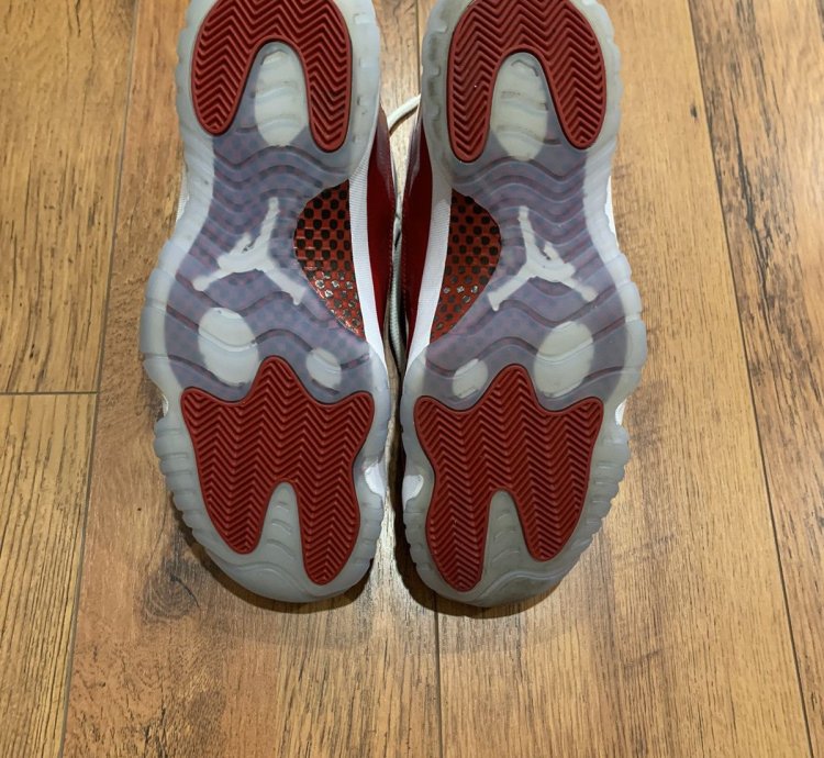 Jordan 11 Cherry With Box And Receipt