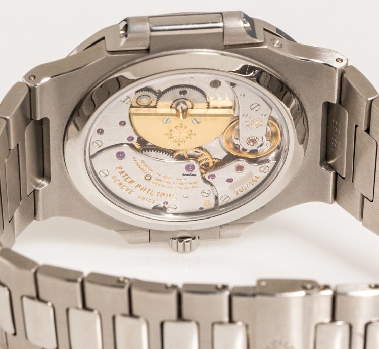 Patek Philippe Nautilus Power Reserve Mark-1 Ref-3712-1a-001 Steel Three Red Dots Box Extract Bj 2005 Patek Service 2023 Excellent