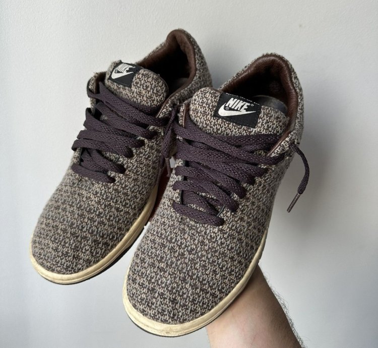 2007 Nike Dunk Low Knit Sneakers 2134ac