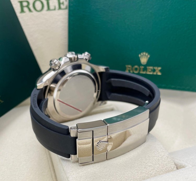Rolex Daytona New Daytona 116519 White Gold Black Diamond Dial Black Sundials Oysterflex Rubber Strap