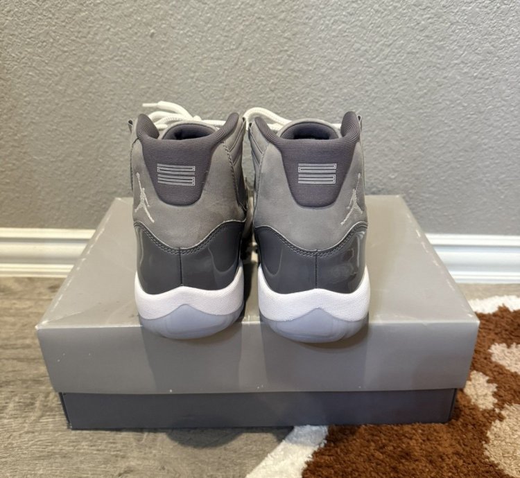 Jordan 11 Cool Greys Size 11 Vnds Og All