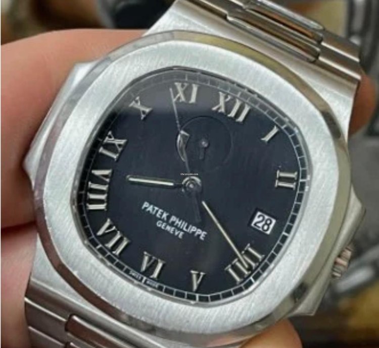 Patek Philippe Nautilus Power Reserve Riserva Carica Full Set Never Polished