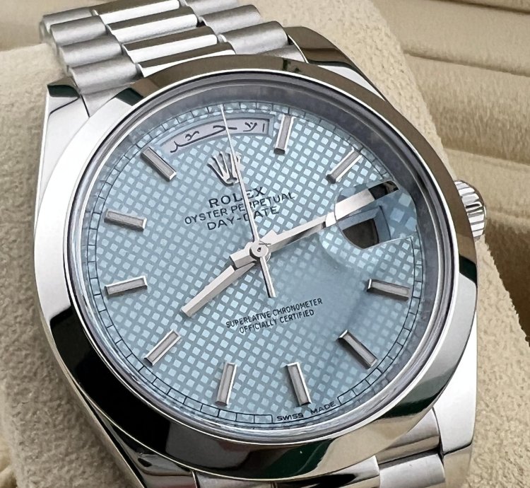Rolex Day-date 40 Platinum Motif Ice Blue With Factory Arabic Calendar