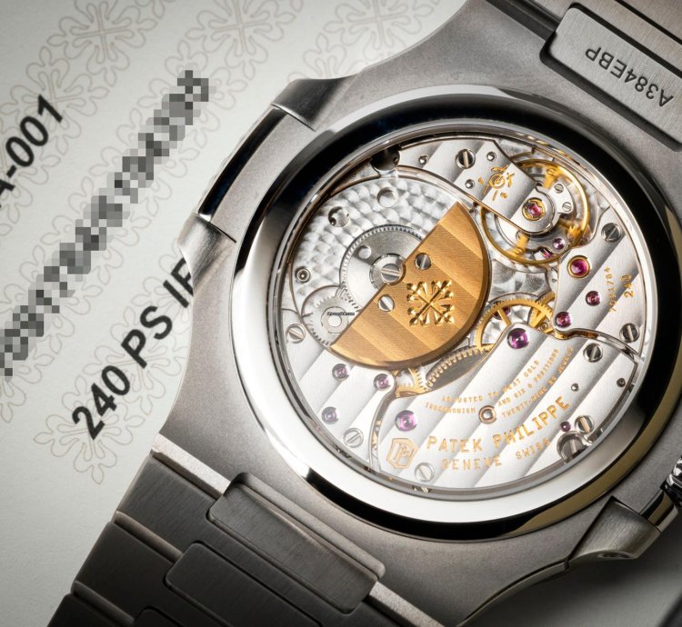 Patek Philippe Nautilus Power-reserve - Moon Phase - 5712 1a-001 - Box Papers