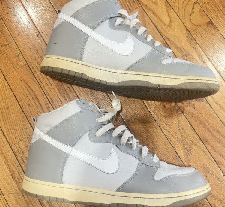 2008 Nike Dunks