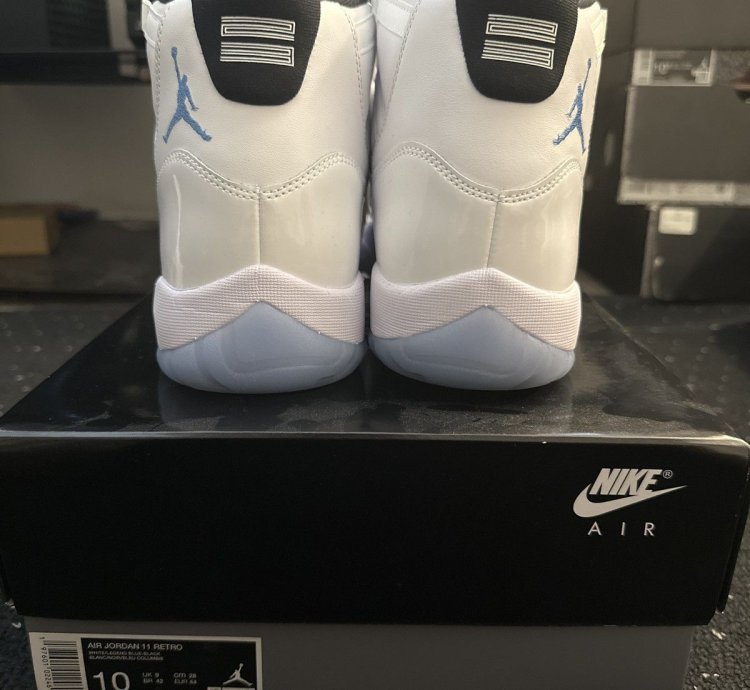 Jordan 11 Legend Blue