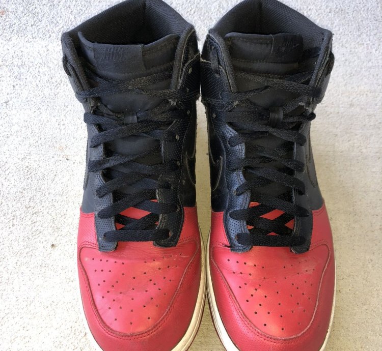 2008 Nike Dunks Black Sport Red