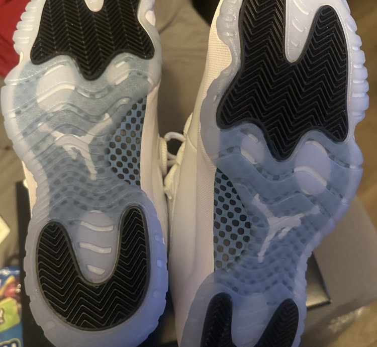 Jordan 11 Legend Blue 2024
