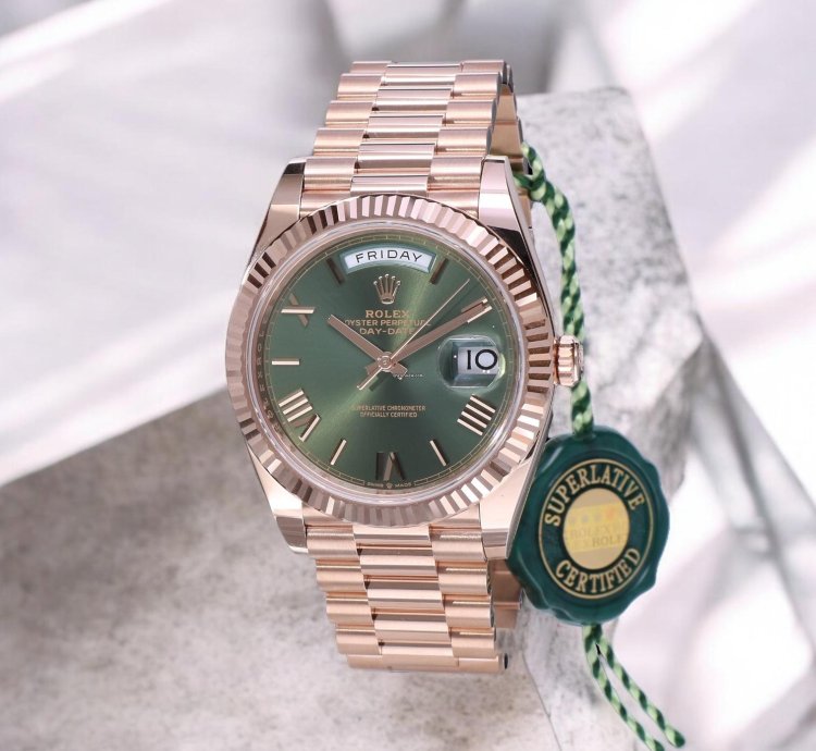Rolex Day-date 40 President 18k Rose Gold Olive Roman Green Unworn 2025
