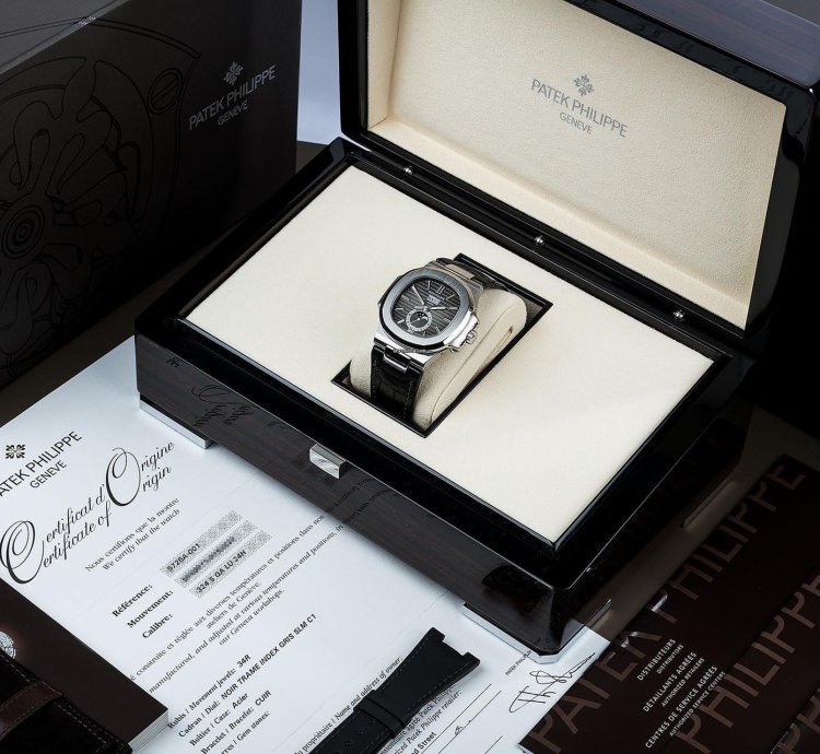 Patek Philippe Nautilus Quanti Me Annuel Serviced 2025 Pp