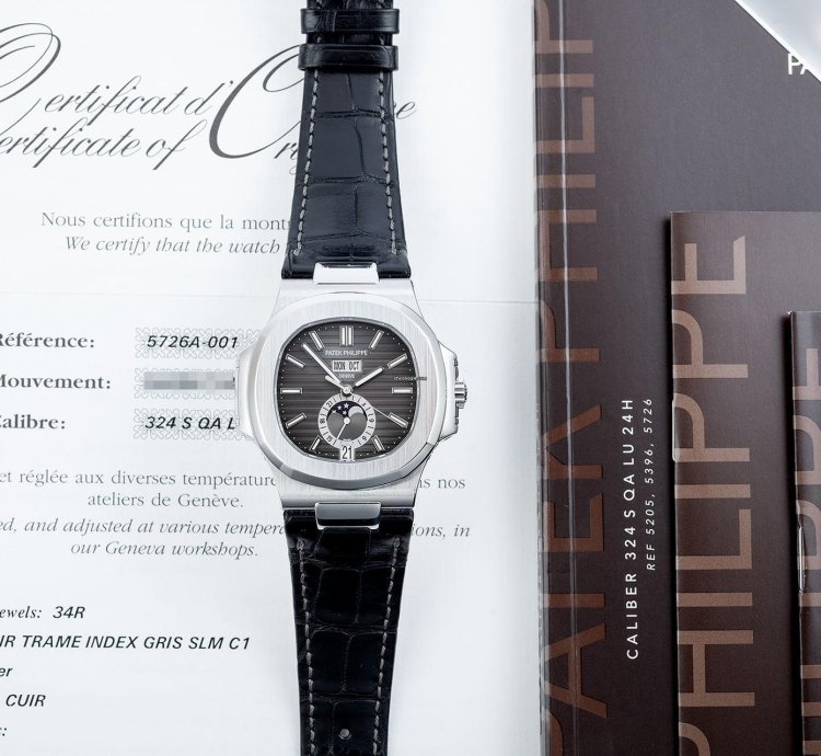 Patek Philippe Nautilus Quanti Me Annuel Serviced 2025 Pp