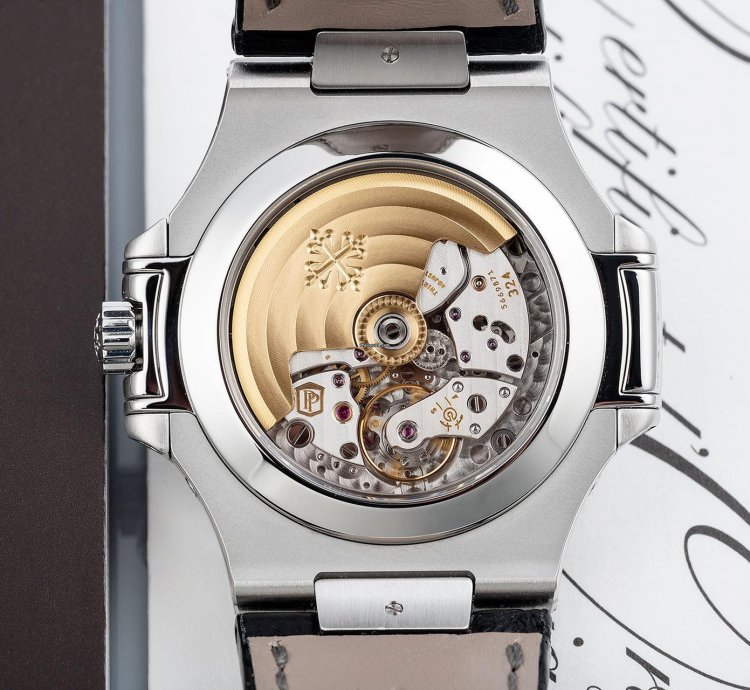 Patek Philippe Nautilus Quanti Me Annuel Serviced 2025 Pp