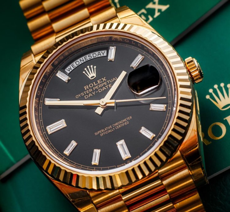 Rolex Day-date 40 President 228238 Diamonds 18k Gold 40mm Stickers Box Papers