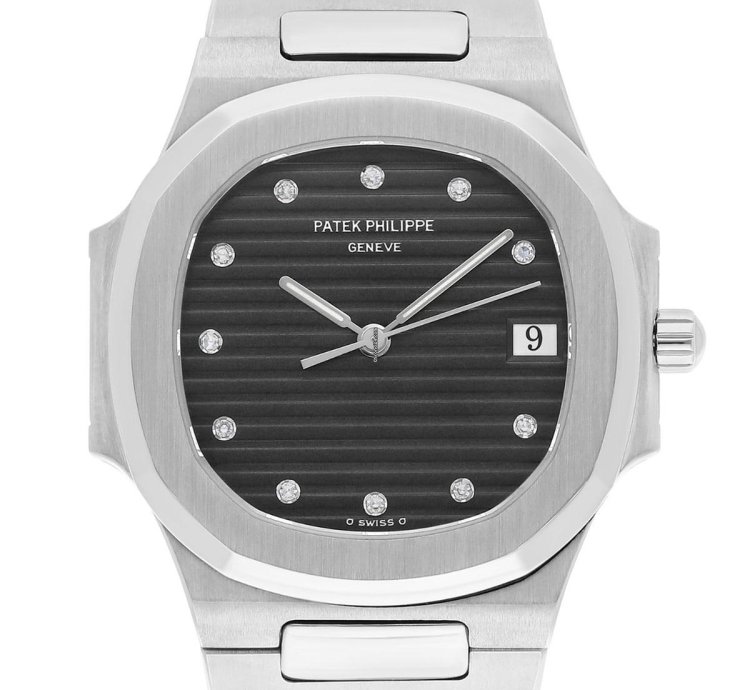 Patek Philippe Nautilus Quartz 33mm Black Dial Stainless Steel Watch 3900 1 Box And Papers