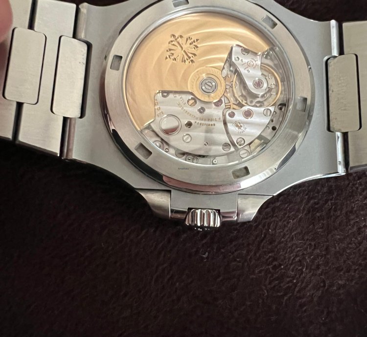 Patek Philippe Nautilus Rare Patek 5711 1a Genta Design Geneva Seal Led Dial Service