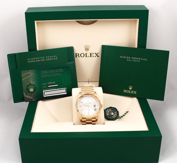 Rolex Day-date 40 President 228238 Yellow Gold Silver Dial Full Set New 2022