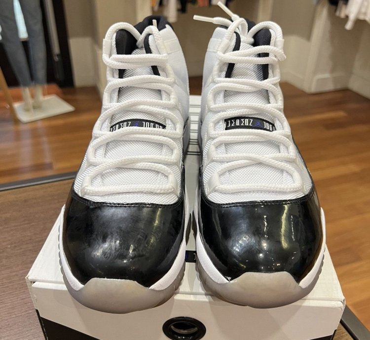 Jordan 11 Retro Concord 2011