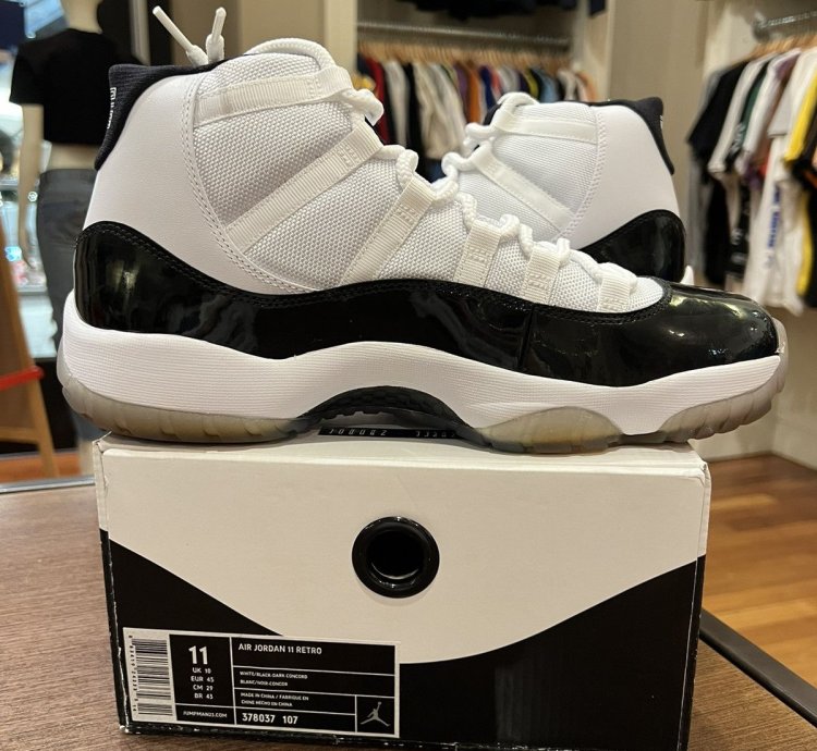 Jordan 11 Retro Concord 2011
