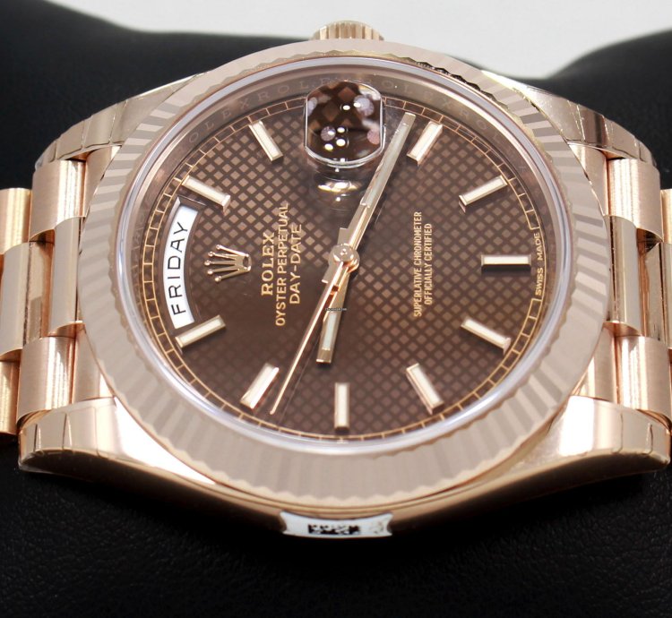 Rolex Day-date 40 President 40mm Day-date 228235 18k Rose Gold Chocolate Motif