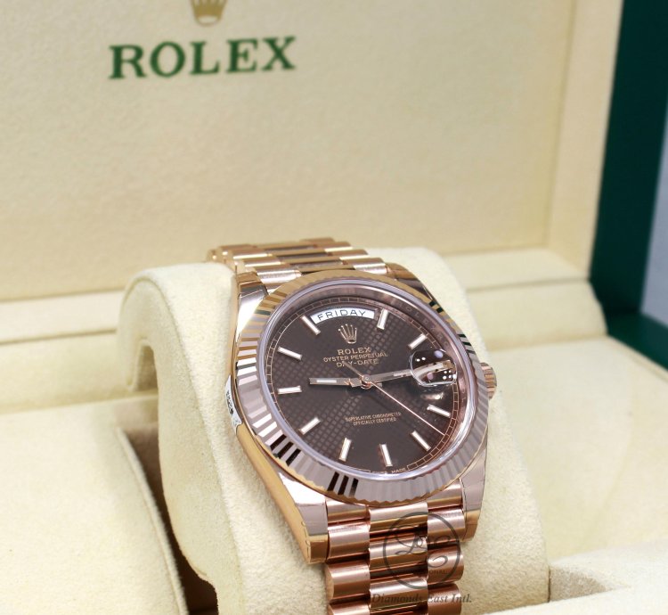 Rolex Day-date 40 President 40mm Day-date 228235 18k Rose Gold Chocolate Motif