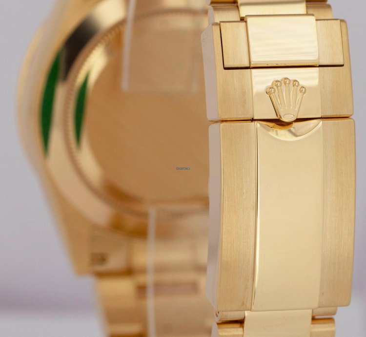 Rolex Daytona New Papers Rolex Daytona Black Paul Newman 40mm 18k Yellow Gold Watch 116508 Box
