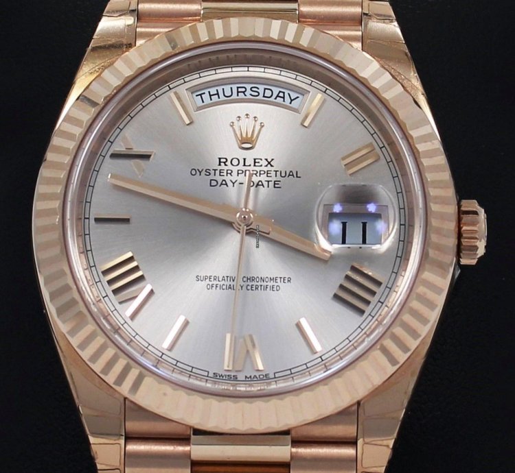 Rolex Day-date 40 President 40mm Day-date 228235 18k Rose Gold Sundust Unworn