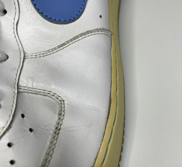2009 Nike Air Force 1 07 University Blue