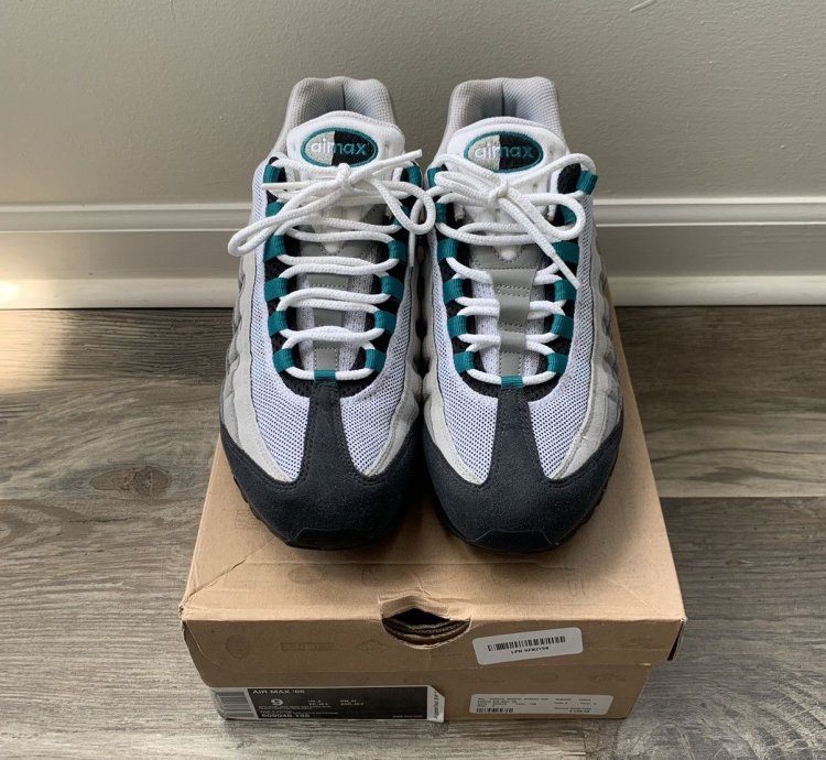 2009 Nike Air Max 95 Fresh Water Size 9