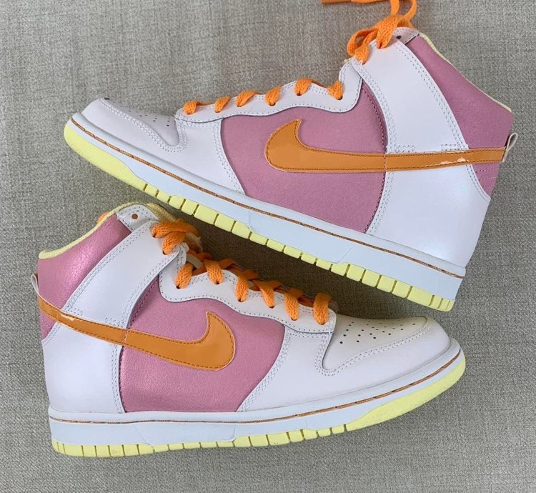 2009 Nike Dunk High Perfect Pink