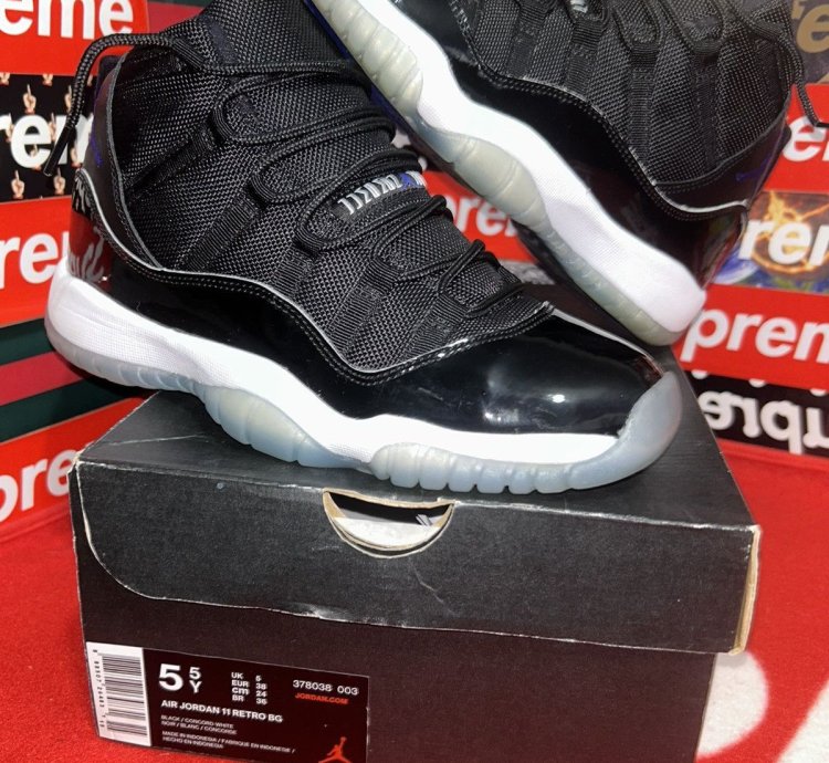 Jordan 11 Space Jam 5 5y Jordan 11 Bred 5 5y