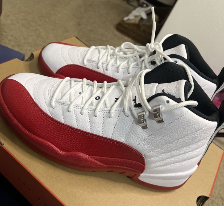 Jordan 12 Cherry