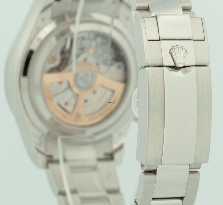 Rolex Daytona New Release 2023 Papers Rolex Daytona Platinum Glacier Blue 40 126506 Watch Box
