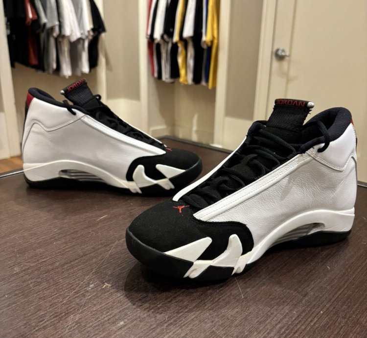 Jordan 14 Black Toe