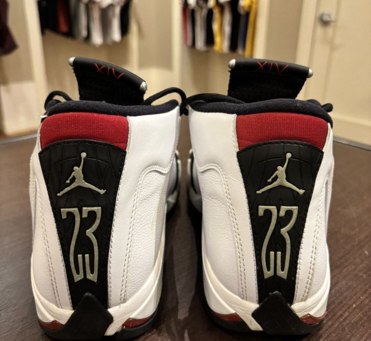 Jordan 14 Black Toe