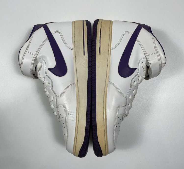 2010 Nike Air Force 1 Mid White Purple