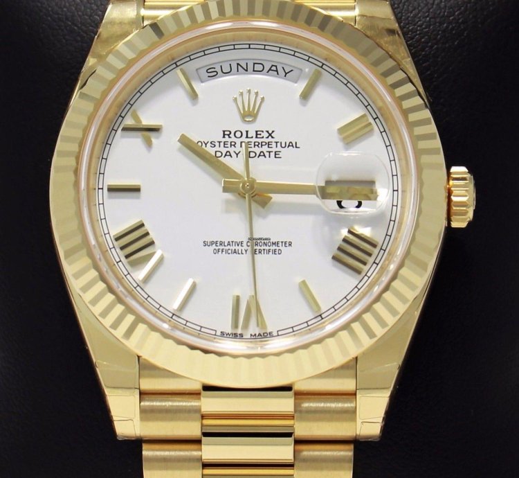 Rolex Day-date 40 President Day-date 40mm 228238 18k Yellow Gold White Roman
