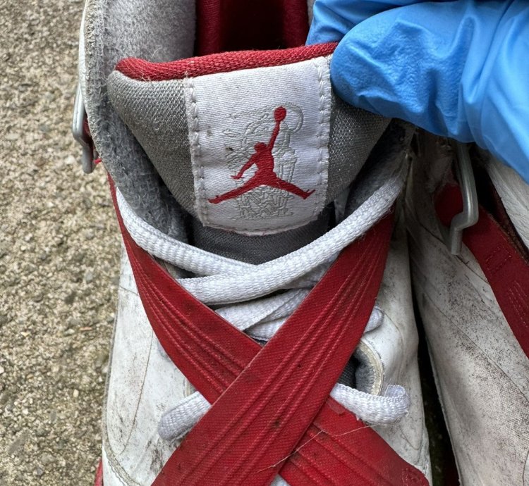 2011 Nike Air Jordan 8 White Red Sneakers
