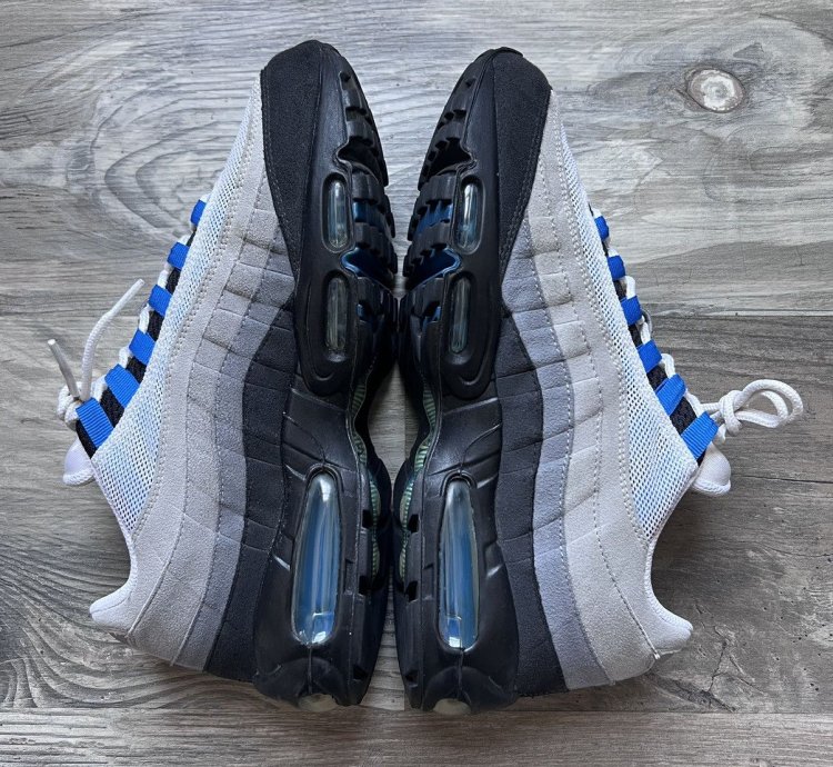2011 Nike Air Max 95 Blue Spark