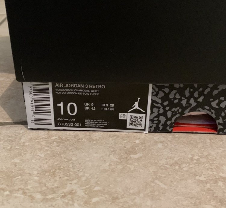 Jordan 3 Black Cat Size 10