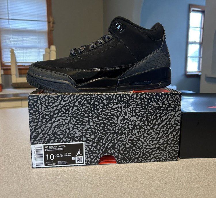 Jordan 3 Black Cats