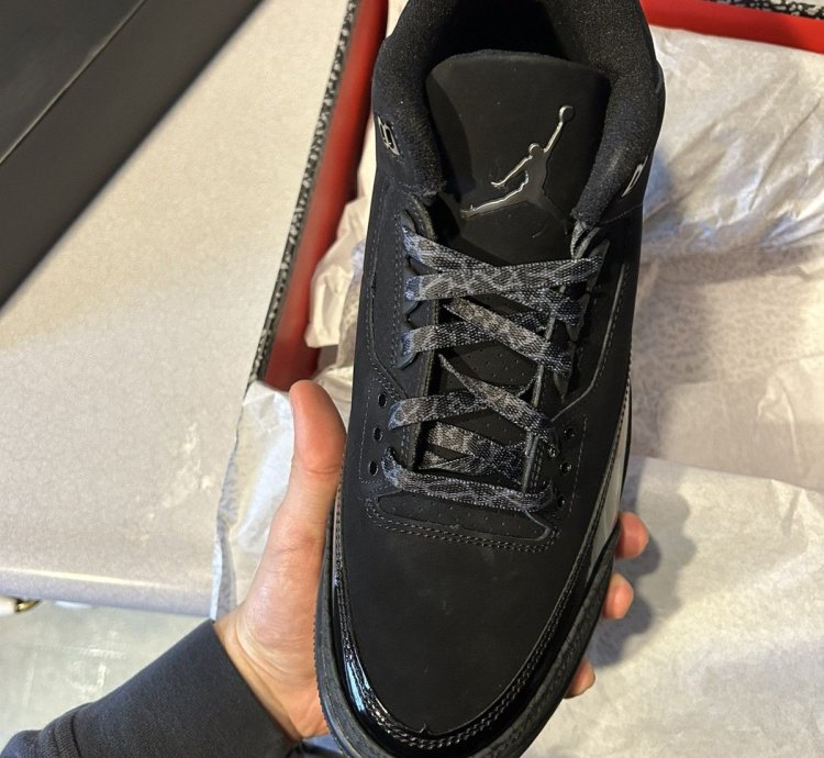 Jordan 3 Black Cats