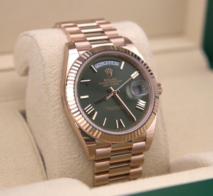 Rolex Day-date 40 Presidential Olive Rose Gold 228235 New Unworn Full Set