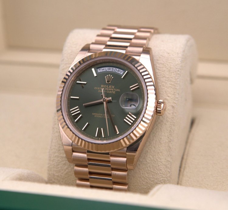 Rolex Day-date 40 Presidential Olive Rose Gold 228235 New Unworn Full Set