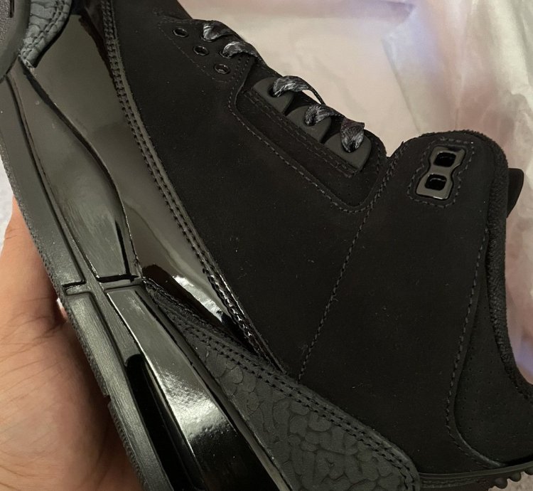 Jordan 3 Black Cats Size 10