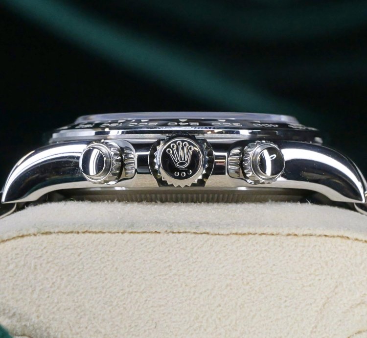 Rolex Daytona New Unworn 2025 Rolex Daytona White Dial Stainless Steel Full Set 126500ln