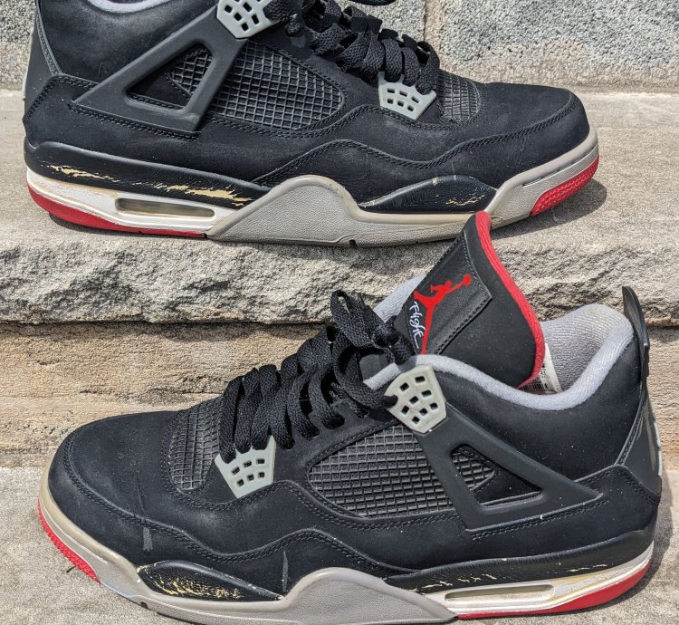 2012 Air Jordan 4 Retro Bred Black Red 308497-089 Size 13